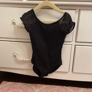 black dance leotard size 4-6